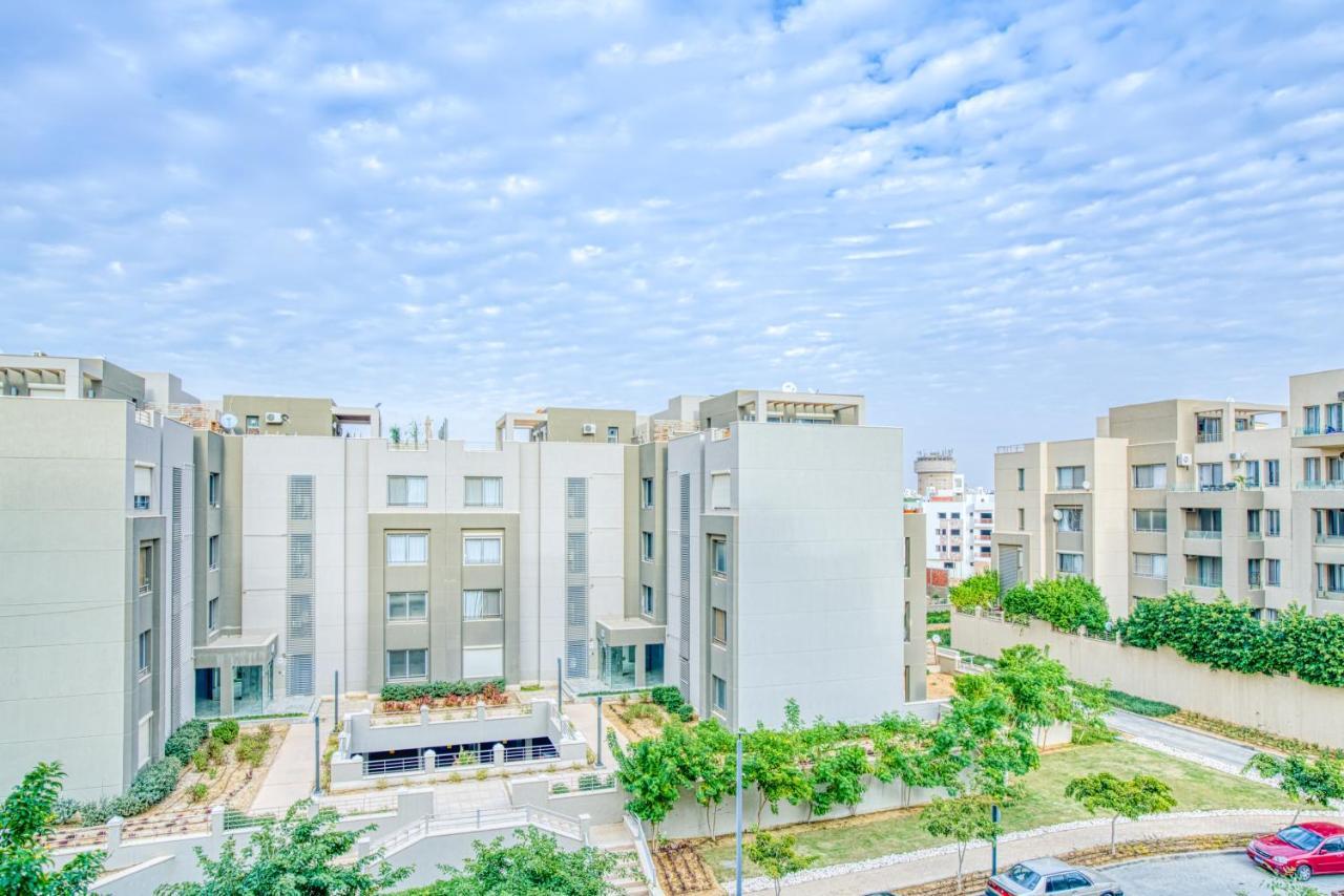 The Suites Near Auc By Elegant El El Cairo Exterior foto