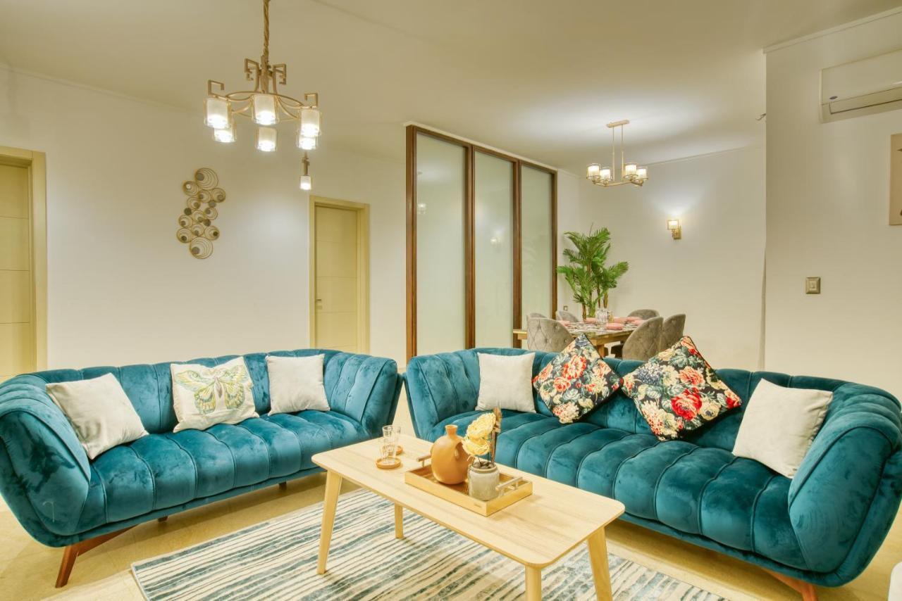 The Suites Near Auc By Elegant El El Cairo Exterior foto